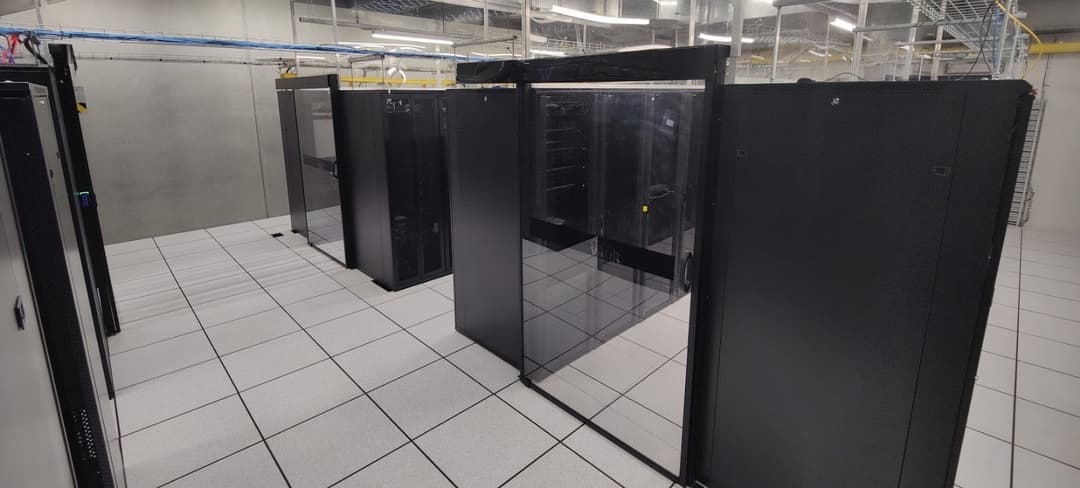 Hostperl server infrastructure for VPS and dedicated hosting